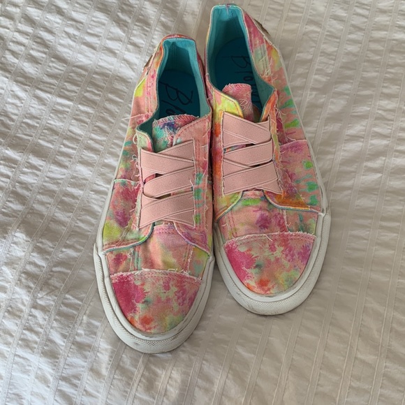 Pink tye die Blowfish slip on sneakers - Picture 3 of 3